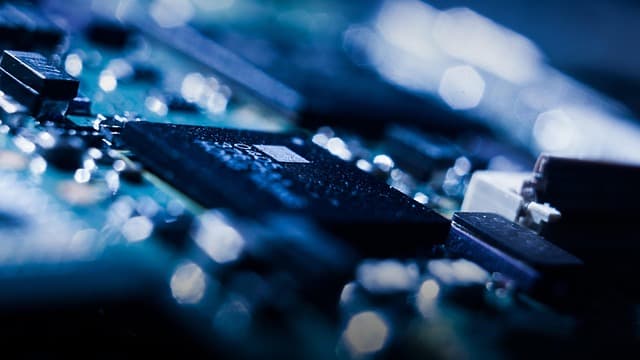 Pourquoi faire appel à un électricien de confiance pour vos travaux